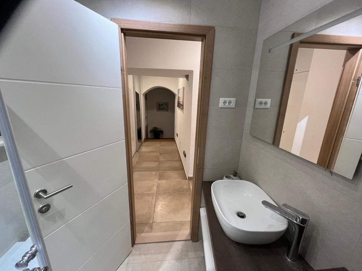 Apartment Old Town Ivo Makarska Zewnętrze zdjęcie